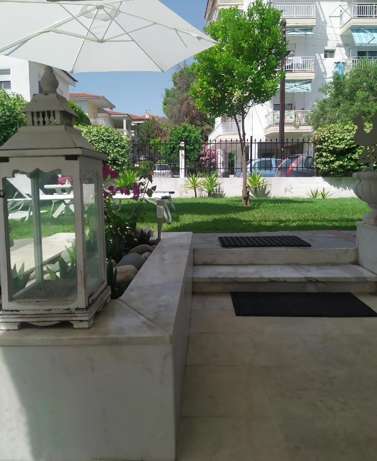 A Majestic Elegant House With A Garden Daire Peraía Dış mekan fotoğraf